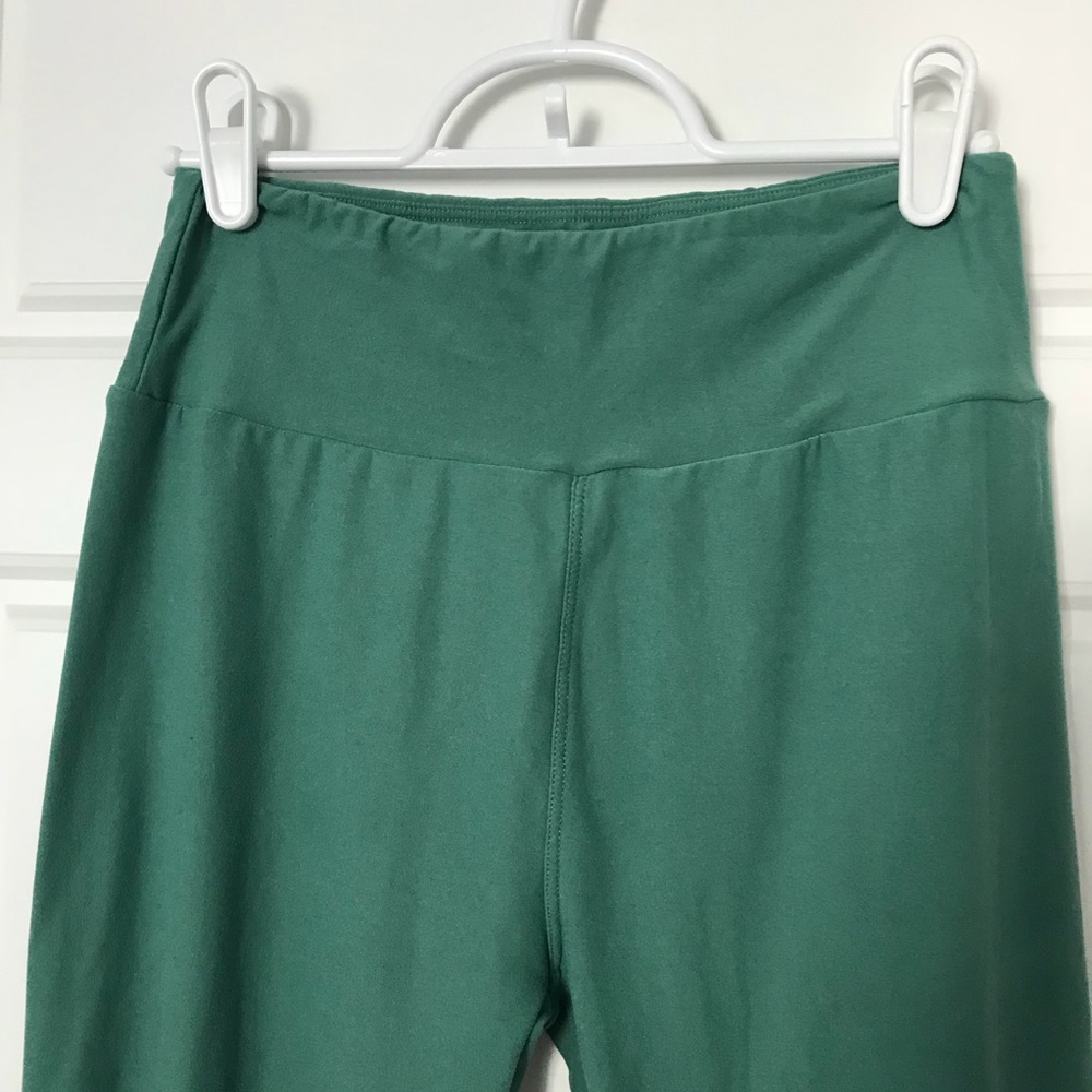 Lularoe OS leggings - green